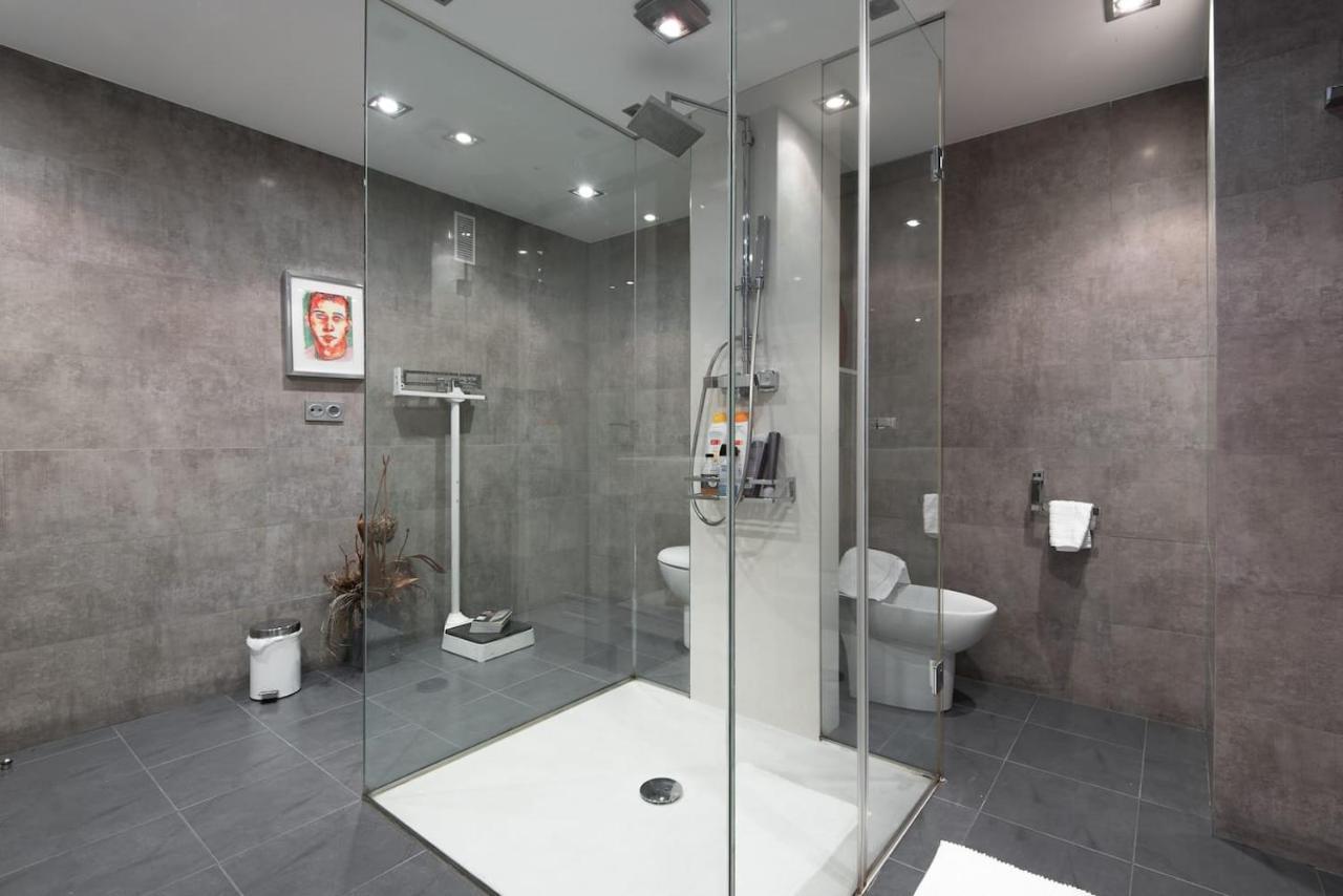 Ferienwohnung Piso Moderno, Centrico Y Con Garaje Gratis Bilbao Exterior foto