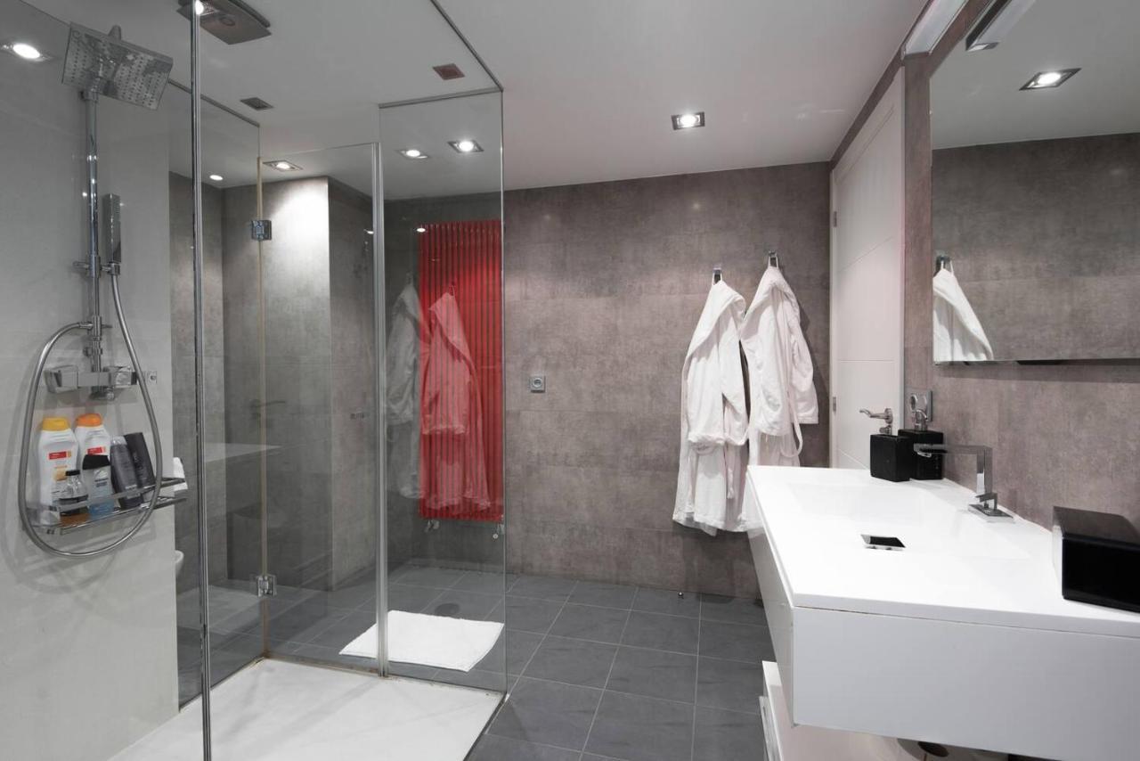 Ferienwohnung Piso Moderno, Centrico Y Con Garaje Gratis Bilbao Exterior foto