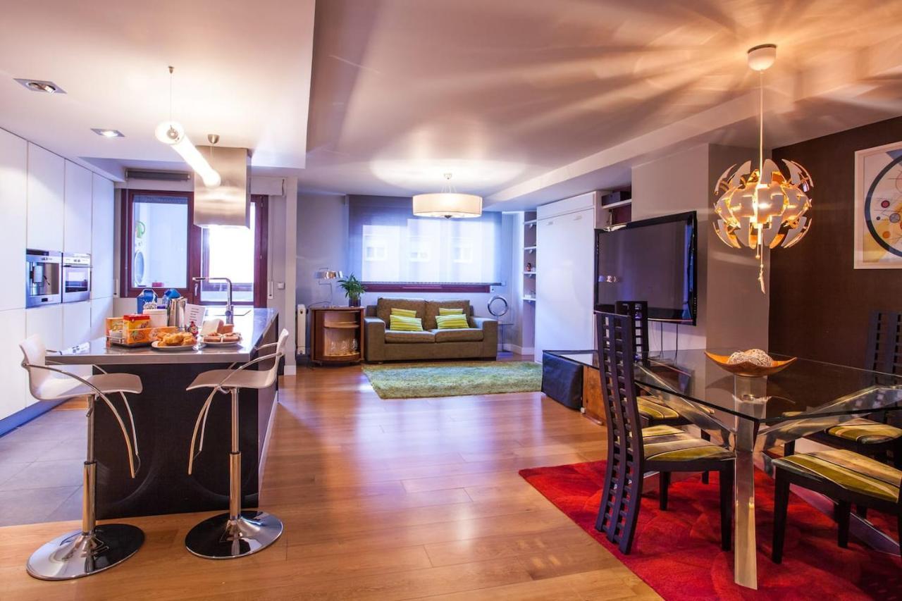 Ferienwohnung Piso Moderno, Centrico Y Con Garaje Gratis Bilbao Exterior foto
